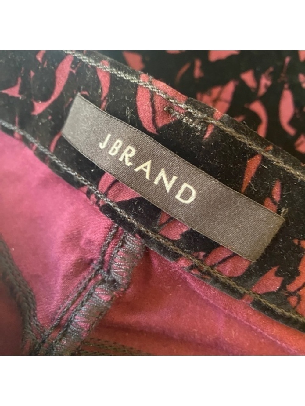 28 J Brand Mulberry Brocade Mid Rise Super Skinny Jeans - Picture 7 of 15
